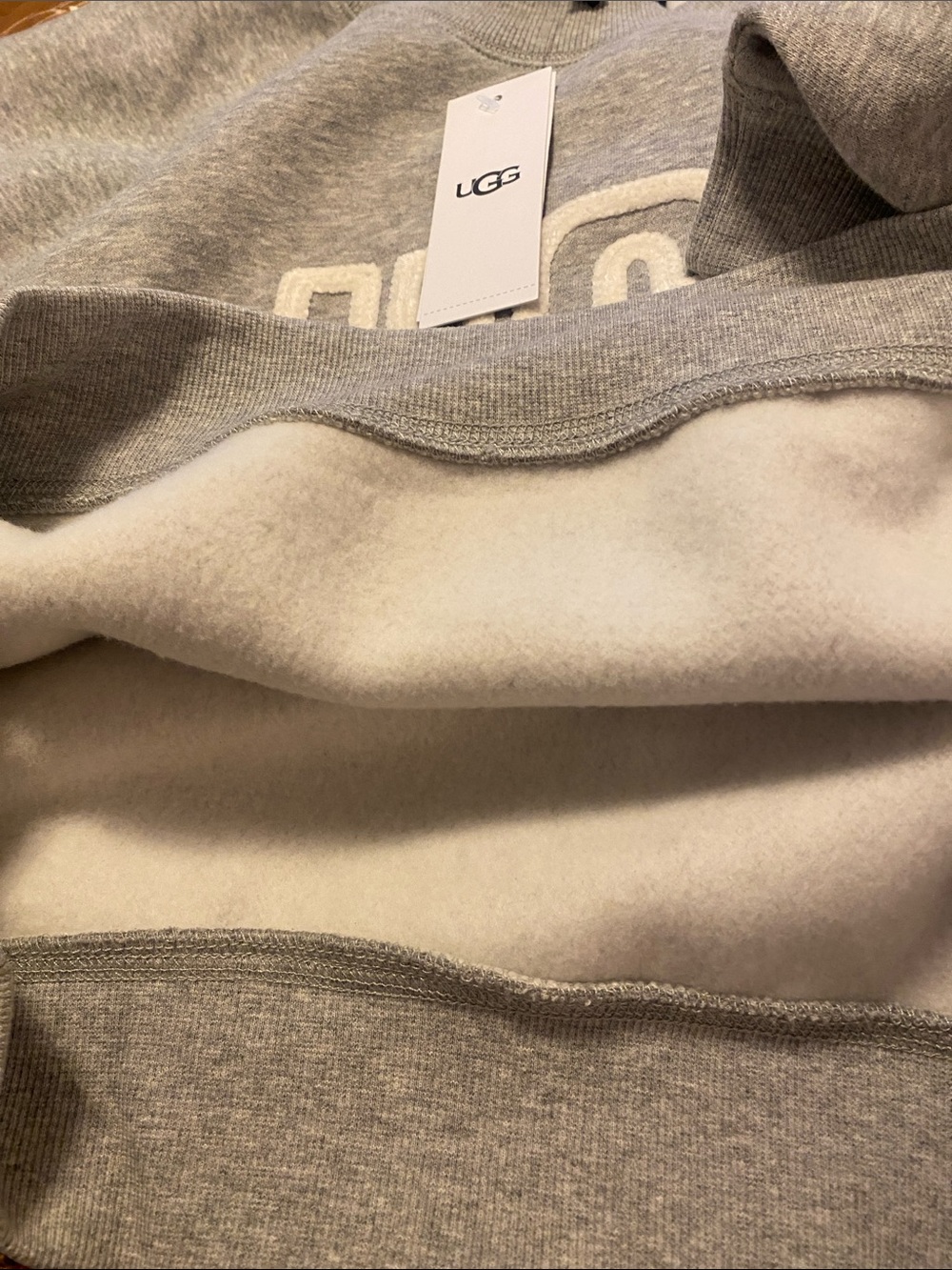 Womens UGG Logo Pullover Sweatshirt . Grey Heather. XL $88 - Picture 9 of 11